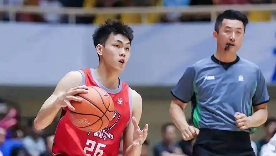 九游体育官网首页-太励志了！打了6年NBL，成功当选CBA探花，新秀年就成全明星首发