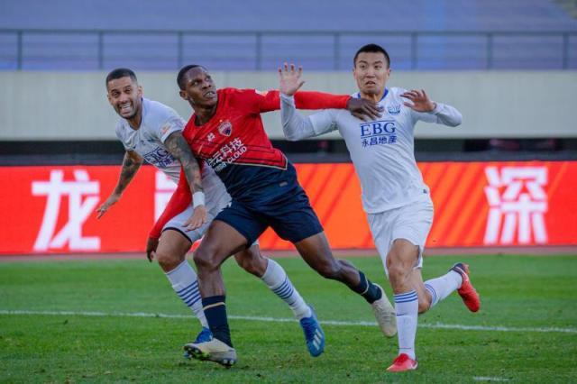 1619929768988046837.jpg 九游体育官网首页-Made In CSL①中超神锋初到日本被称姆博马再现