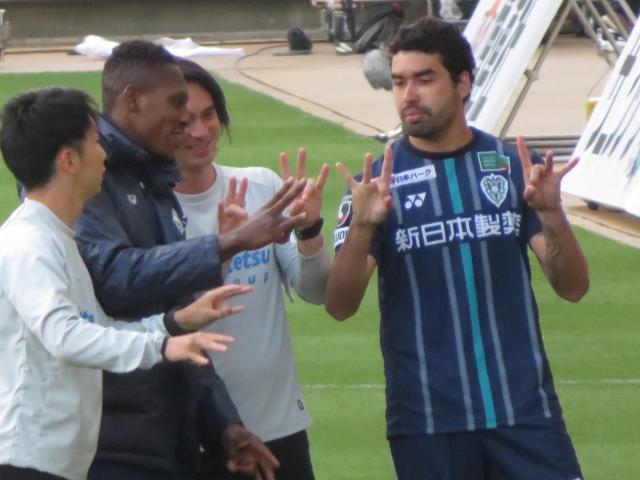 1619929097293043181.jpg 九游体育官网首页-Made In CSL①中超神锋初到日本被称姆博马再现