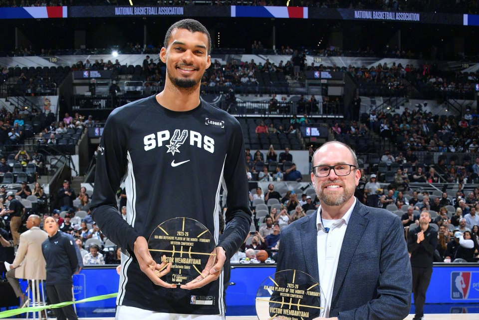 马刺18战16胜,范乔丹公开泼冷水!文班比肩06姚明用行动打破质疑